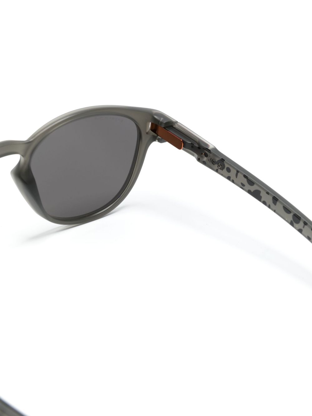 Latch round-frame sunglasses<BR/><BR/><BR/>