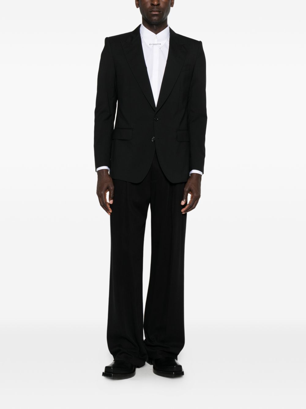 pin-collar slim-fit shirt S74DM1008 S36275100 DSQUARED2