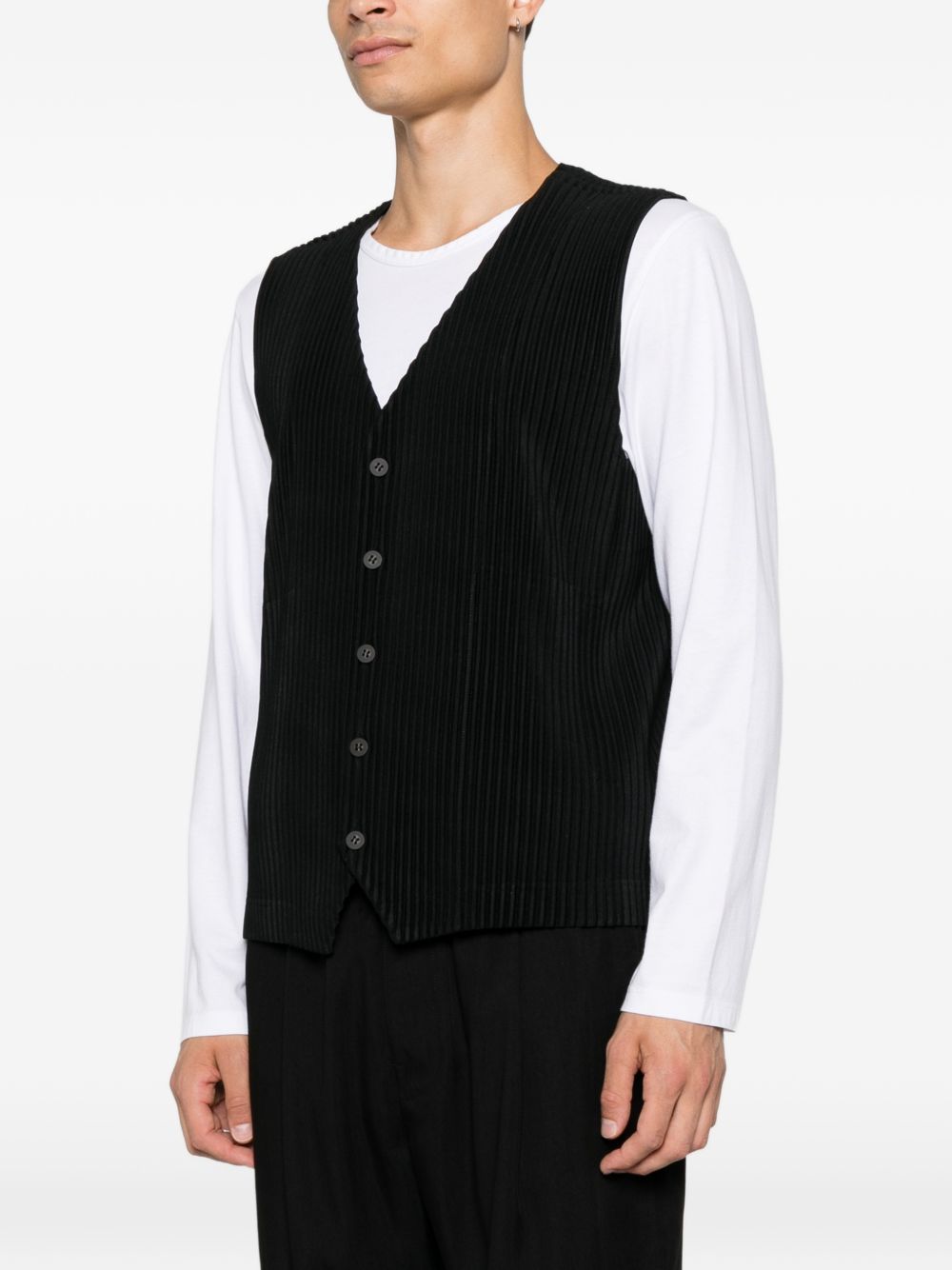 pleated V-neck vest HP68JE511 15 HOMME PLISSÉ ISSEY MIYAKE