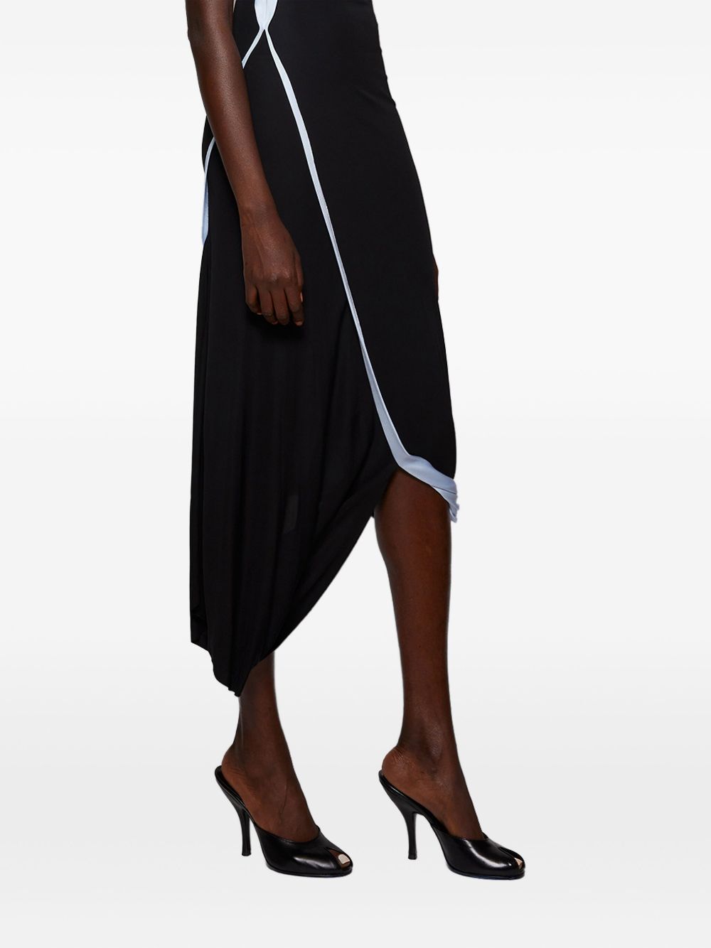 Icon pump patent leather DATEMULE BLACKLEATHER JUDE