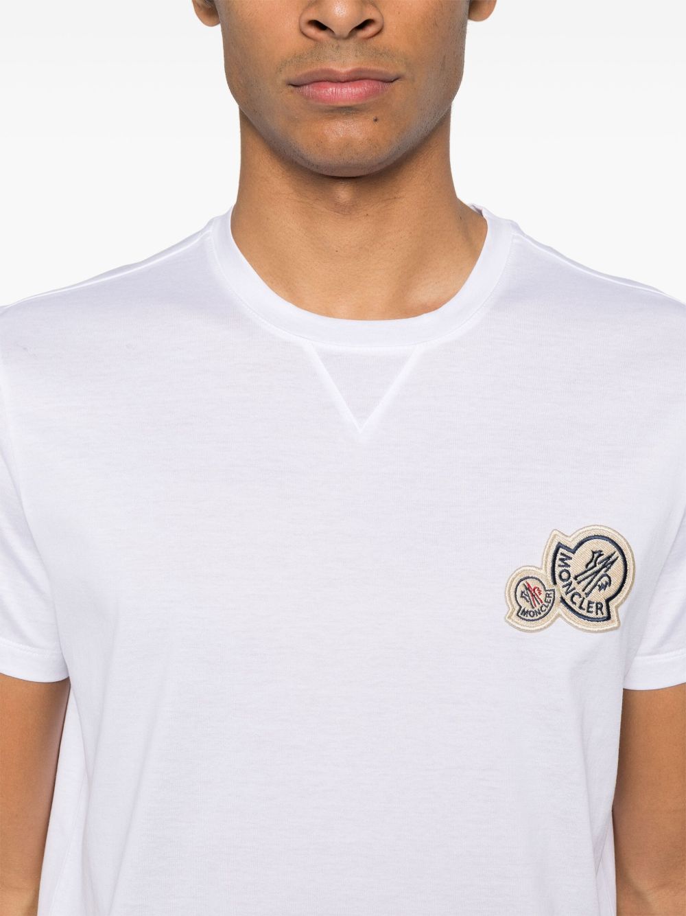 Double Logo Patch Cotton T-Shirt L20918C00041 8390Y001 MONCLER