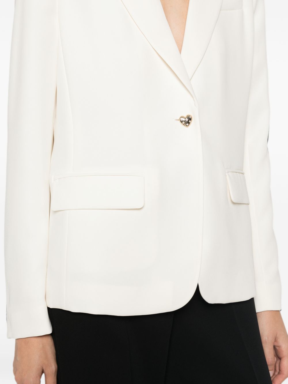 Blazer with heart-shaped button 262TP2044 S2188700059 TWINSET