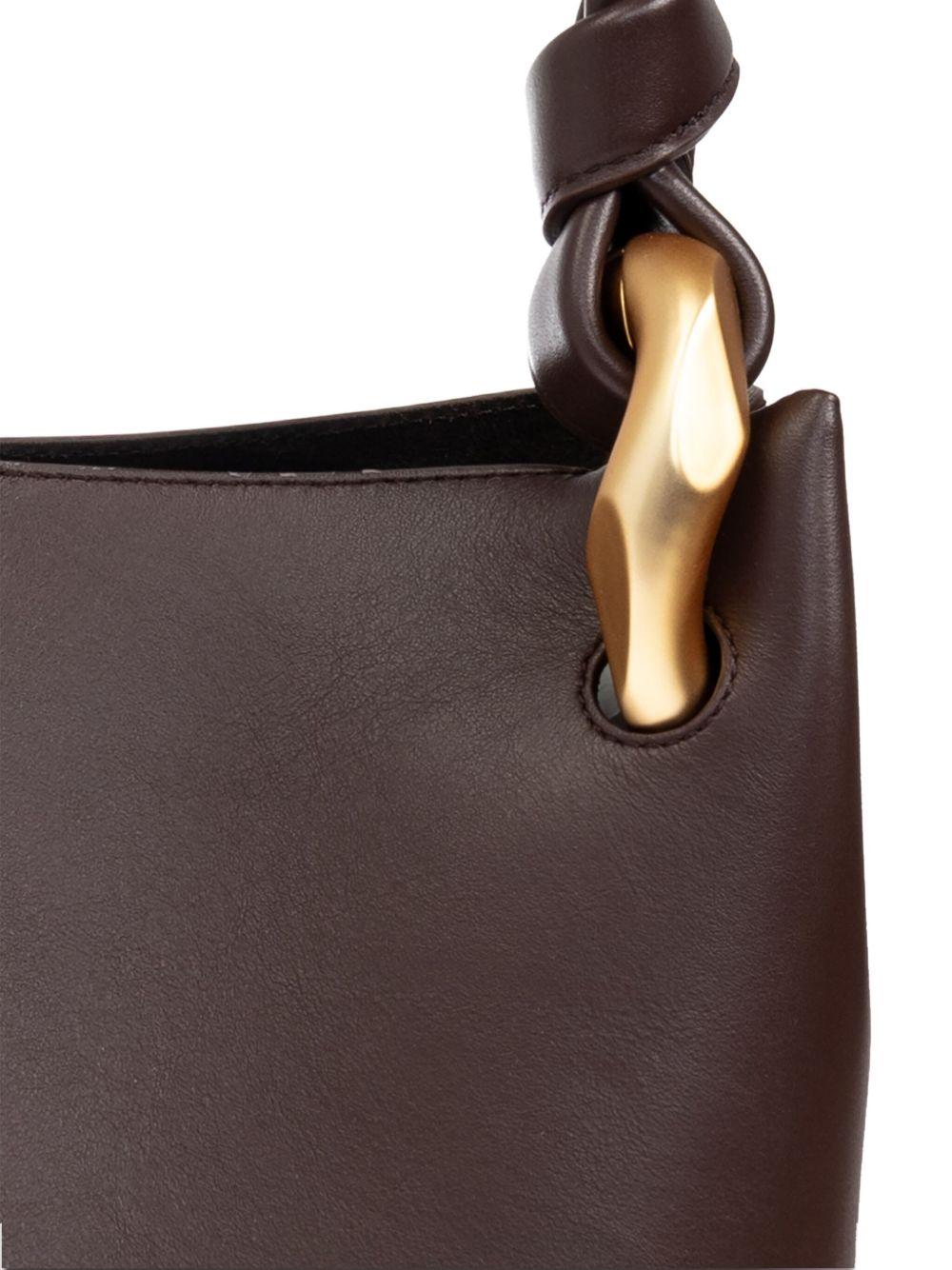 Corner bucket HB0737 LA0232631 JW ANDERSON