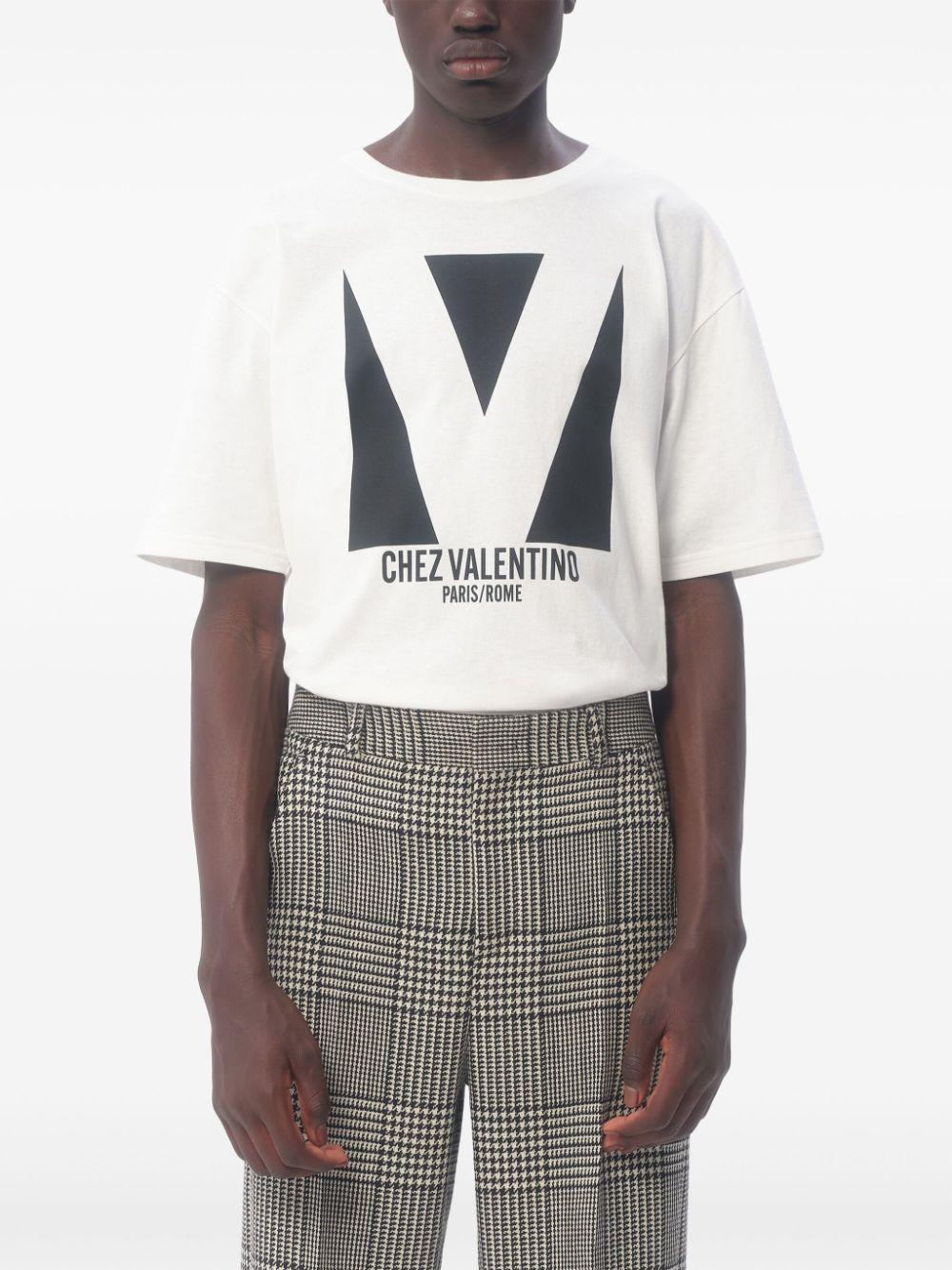 Chez Valentino T-shirt<BR/><BR/><BR/> 6V3MG16PAQ9 A03 VALENTINO GARAVANI