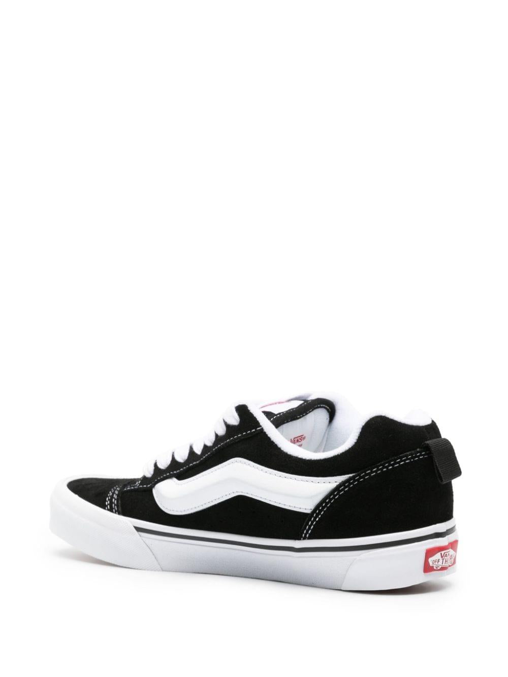 Knu Skool padded sneakers<BR/> VN0009QC 6BT1 VANS