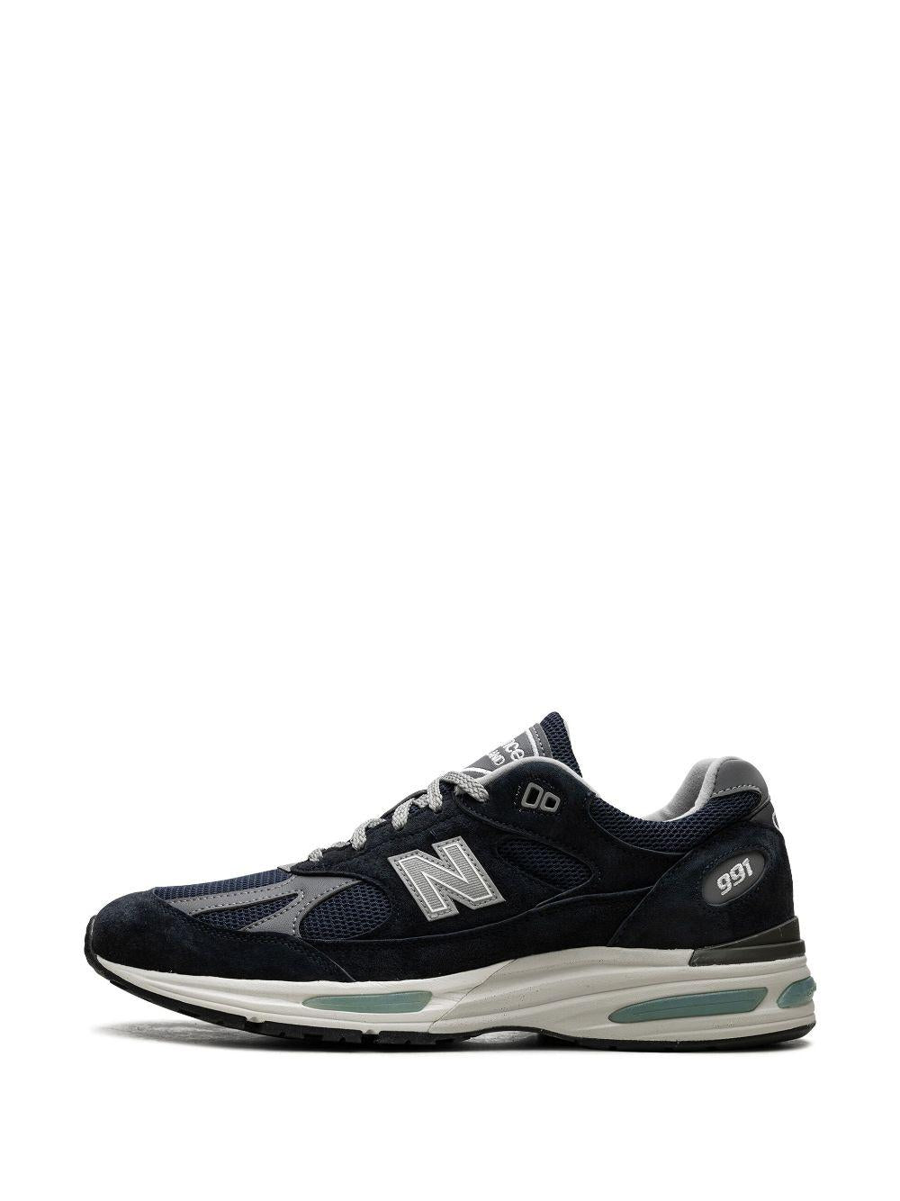991v2 "Dark Navy" suede sneakers<BR/><BR/><BR/> U991NV2 NAVY D NEW BALANCE