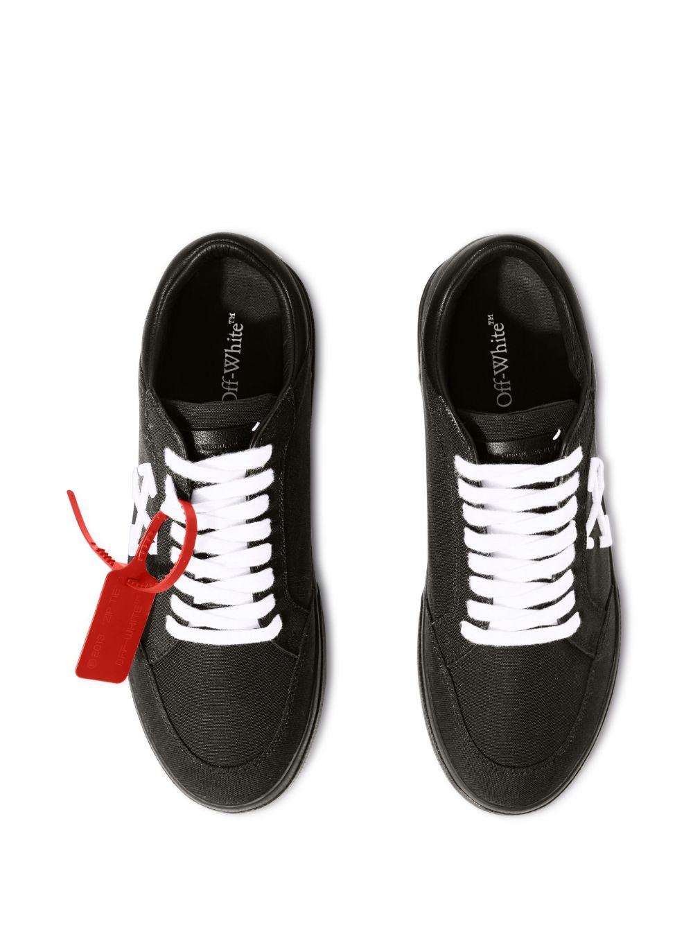 New Low Vulcanized sneakers<BR/><BR/><BR/> OMIA293C99FAB002 1001 OFF-WHITE