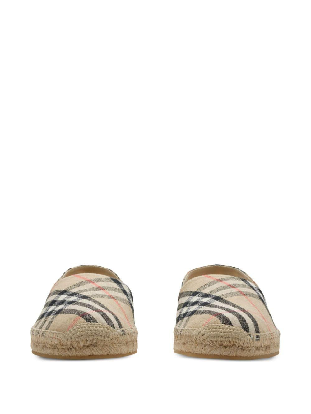 Check Mews espadrilles<BR/><BR/> 8109235 B9368 BURBERRY
