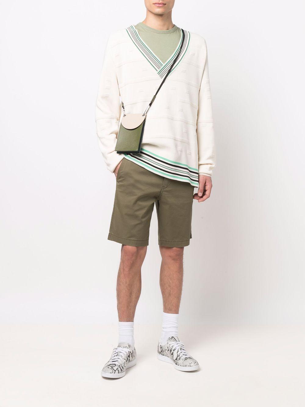 Green slim-cut chino shorts<BR/> 17202 0004 LEVI'S