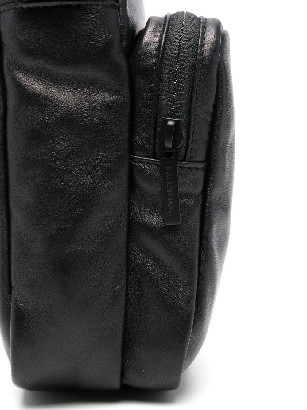 Crossbody pouch I UNDER ARMOUR 811907 2ABJJ1000 BALENCIAGA I UNDER ARMOUR