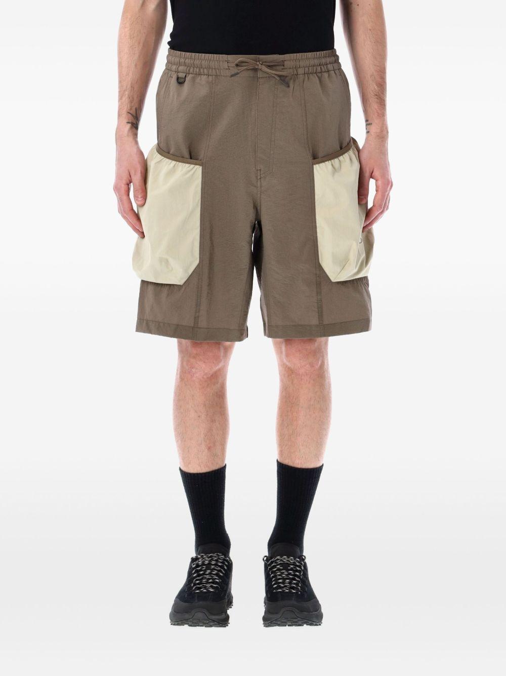 Shorts with contrasting pockets FOA407593 279 OAKLEY