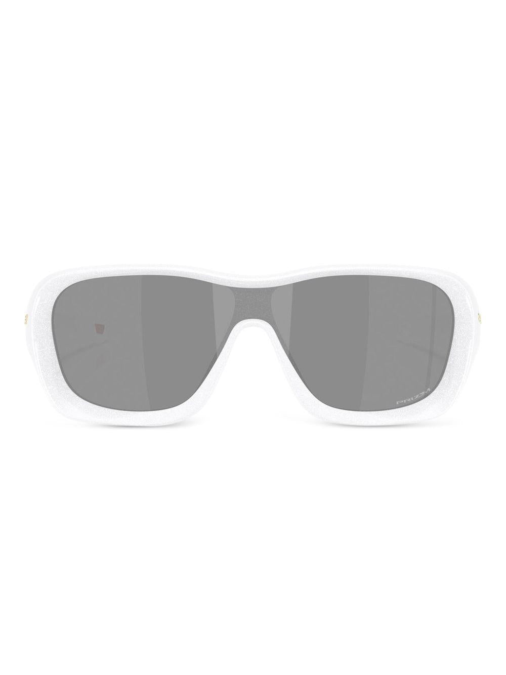 De la salle sunglasses 0OO9493 949302 OAKLEY