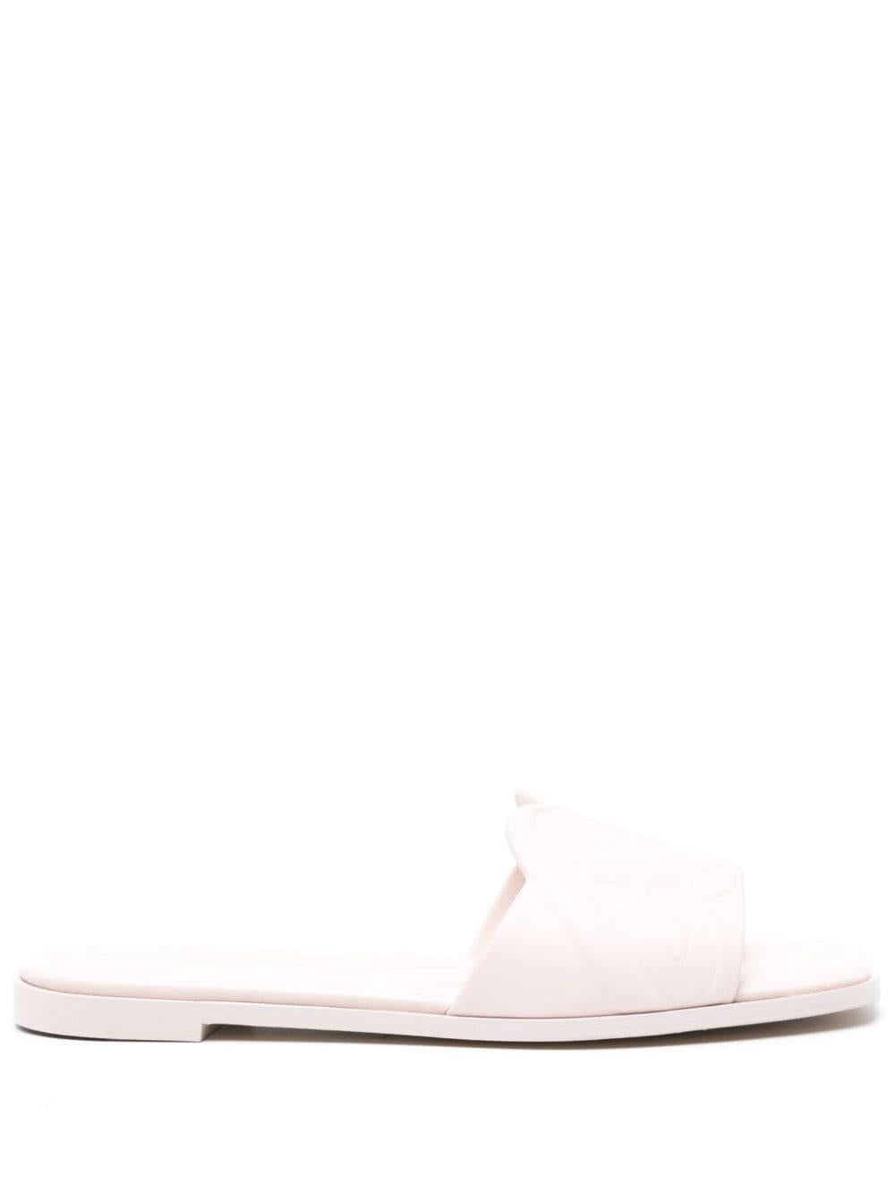 Embossed-logo leather sandals<BR/><BR/><BR/> 780714 WIEAE2940 ALEXANDER MCQUEEN