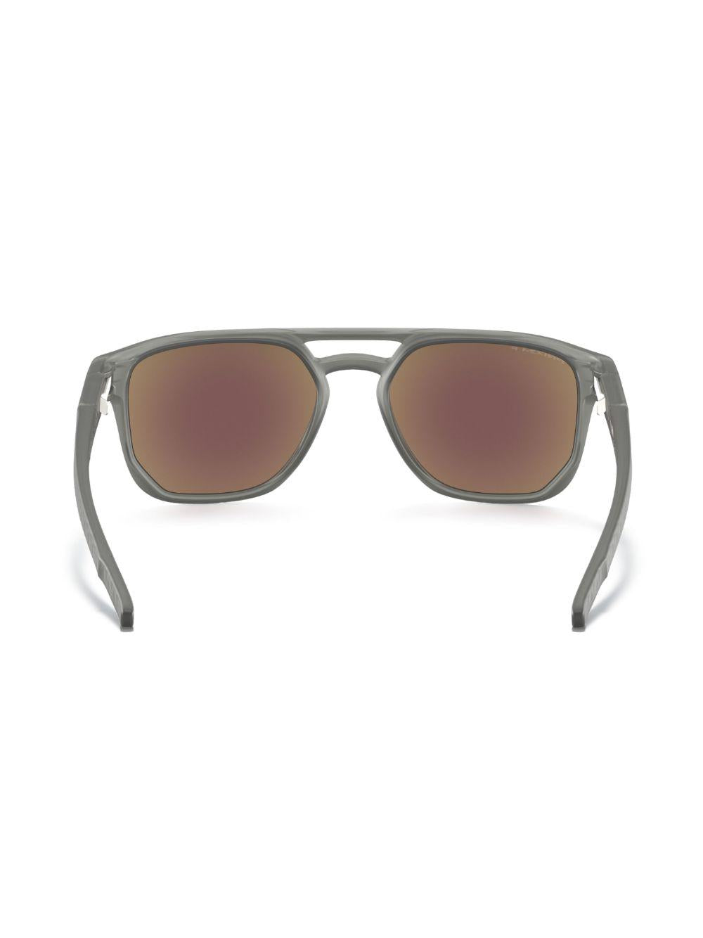 Latch sunglasses 0OO9436 943606 OAKLEY