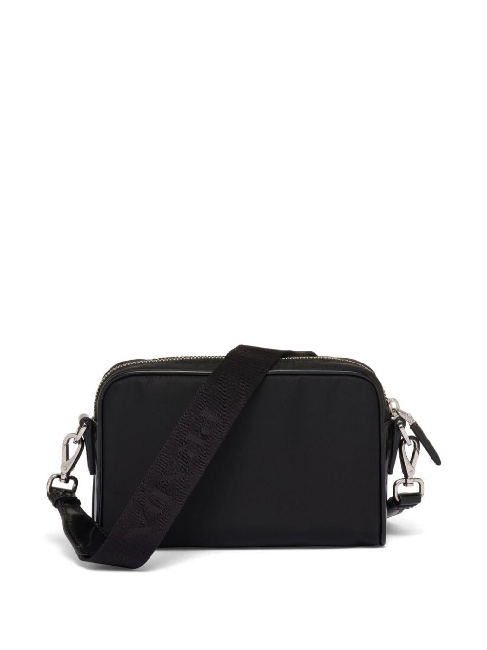 Bandolera triangle-logo messenger bag<BR/><BR/><BR/> 2VH172 789F0002 PRADA