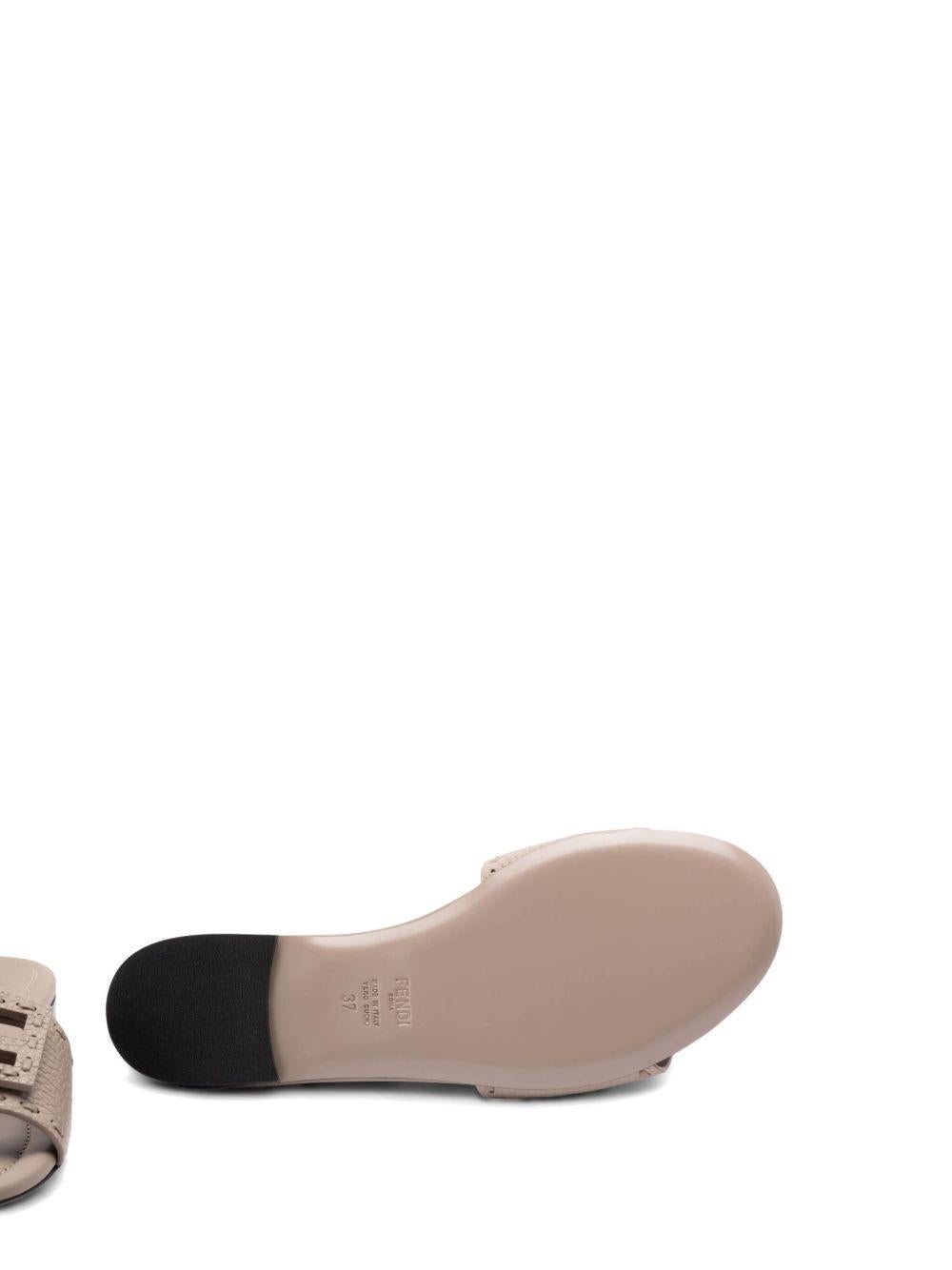 Baguette leather slides 8R8136 AQY2F1MXM FENDI
