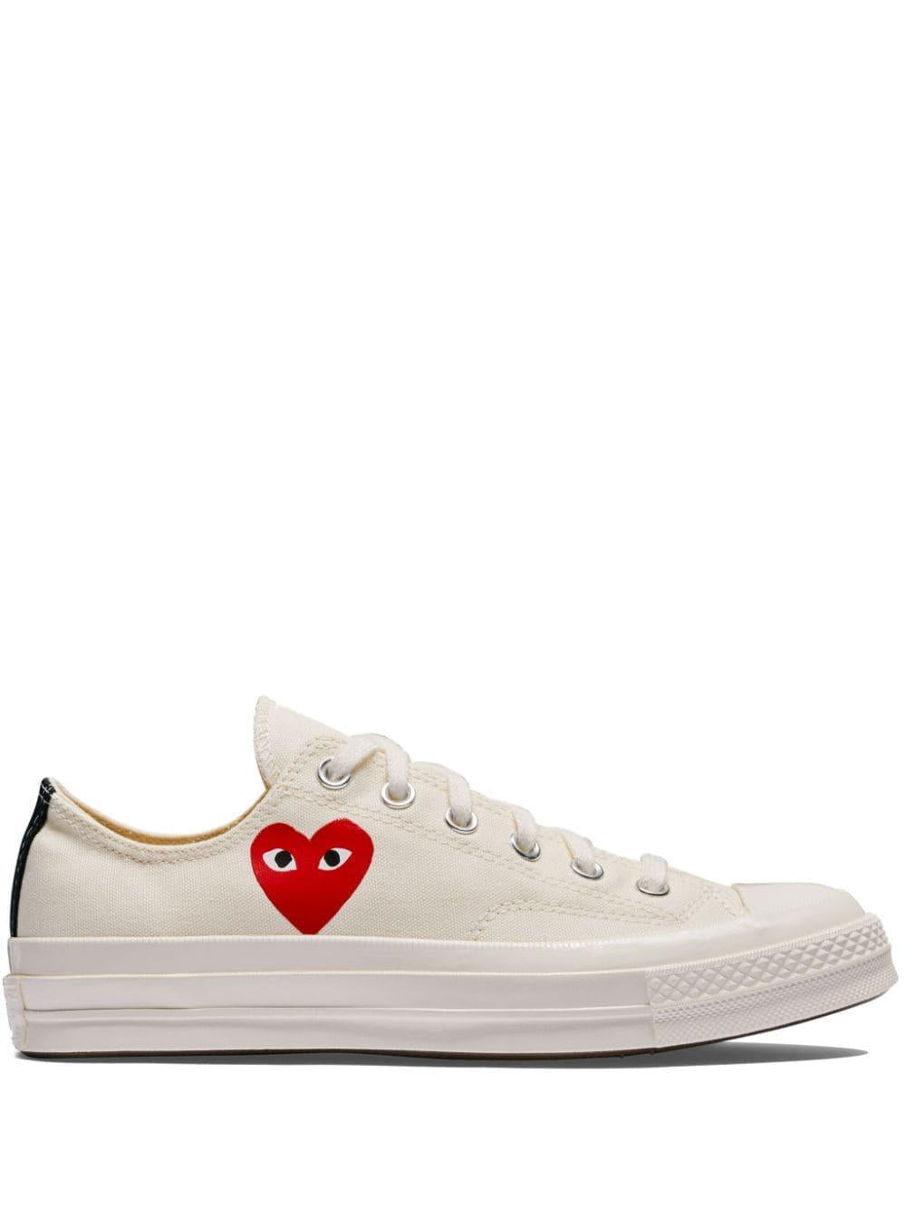 Single Heart Chuck '70 sneakers<BR/><BR/><BR/> AZK128 WHITE COMME des GARÇONS PLAY x Converse