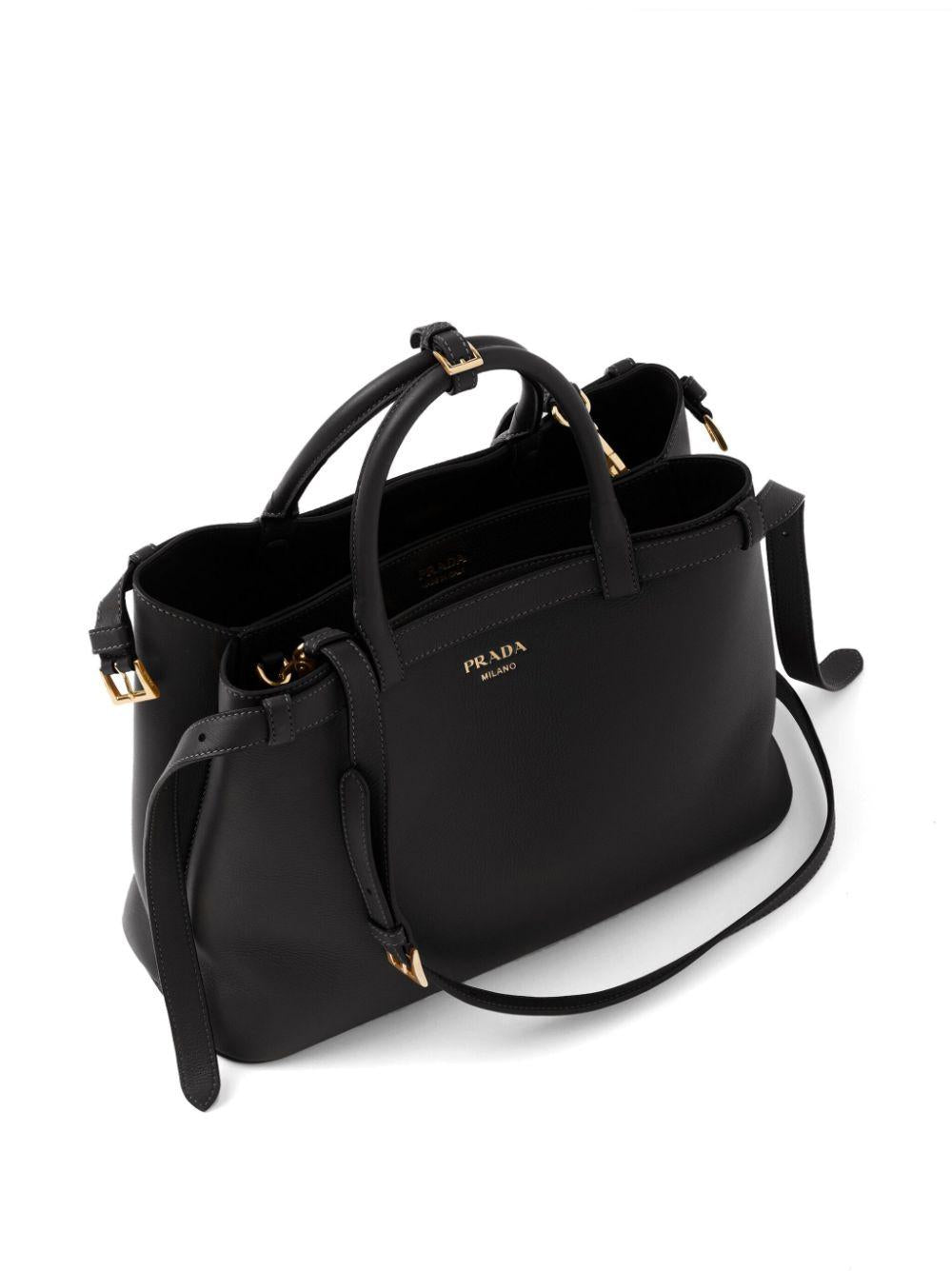 Logo-plaque leather tote bag<BR/><BR/><BR/> 1BA417 2CYSF0002 PRADA