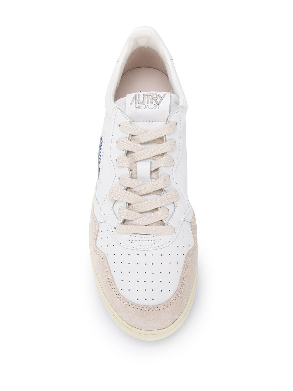 Sneakers Medalist low in pelle e suede AULM LS33WHITE AUTRY