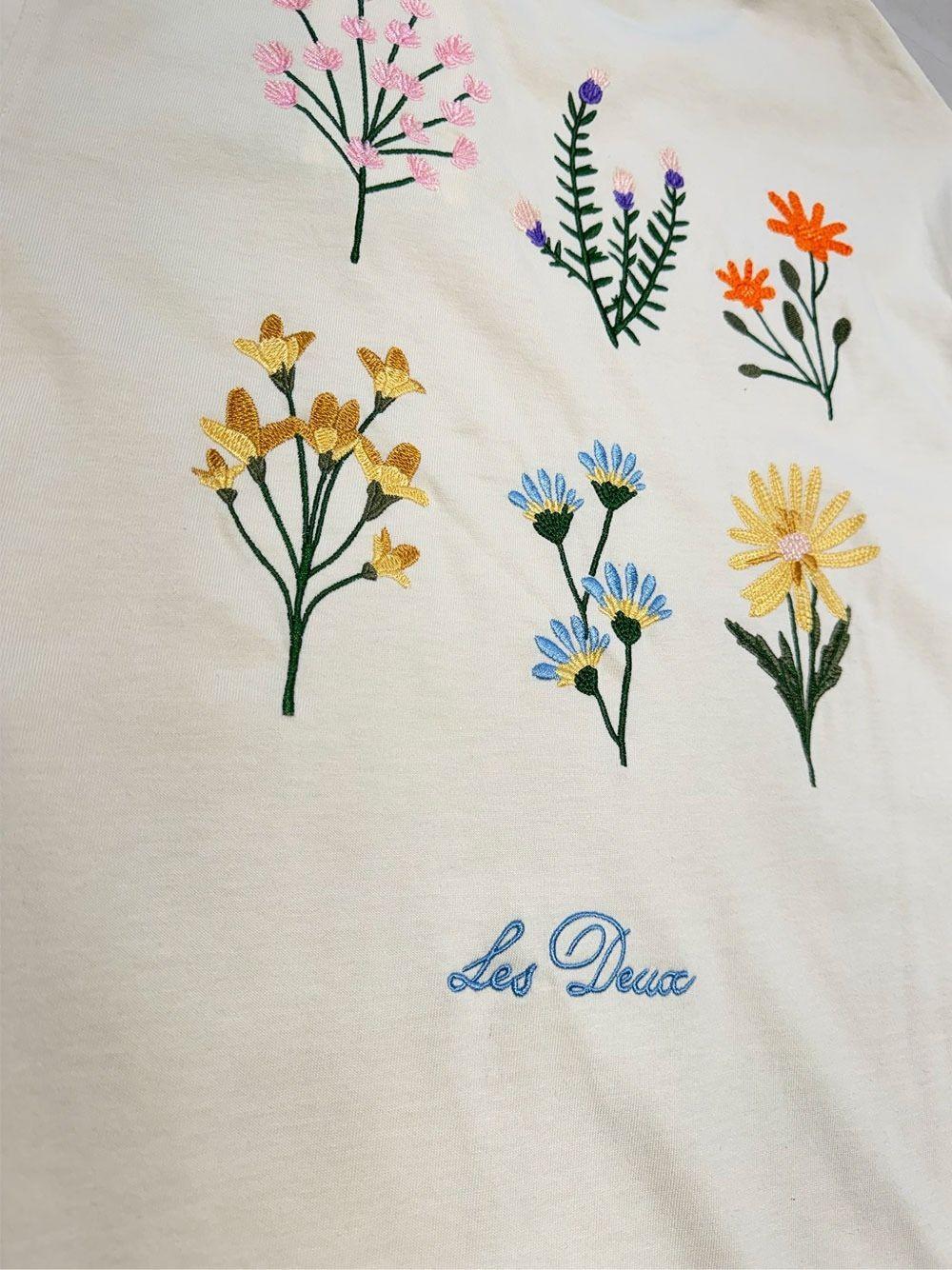 floral-embroidery T-shirt 1002138 211 LES DEUX