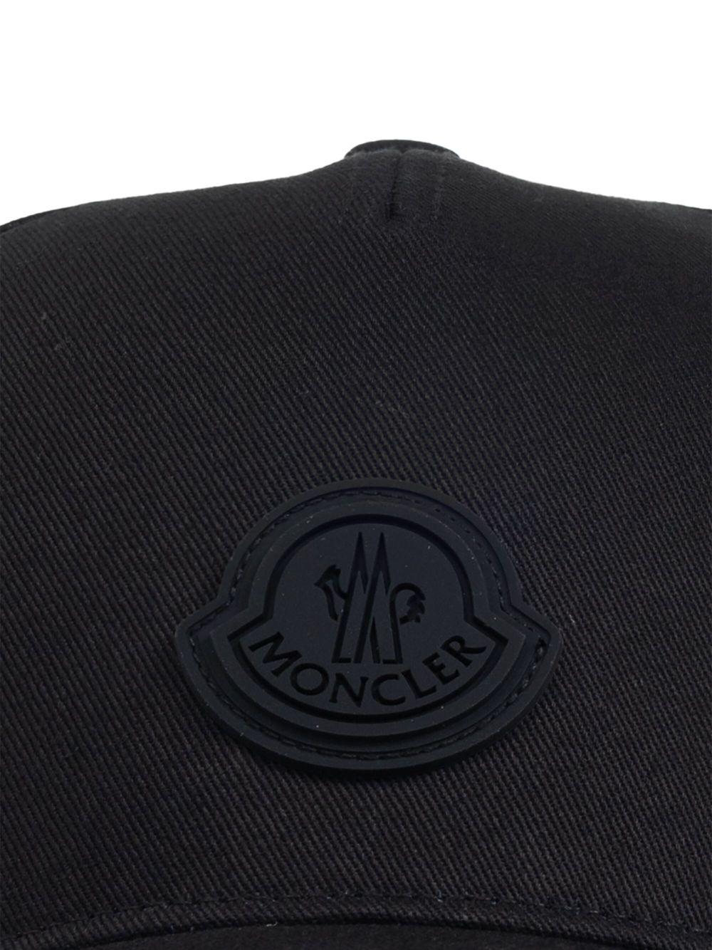 logo-appliqué cap<BR/><BR/><BR/> K10933B00026 OUO82999 MONCLER