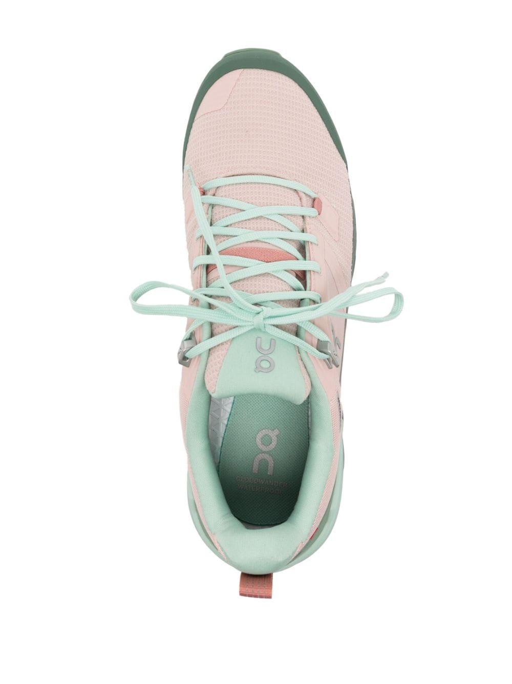 On Cloudwander waterproof sneakers 73.98278 DOE IVY ON Running