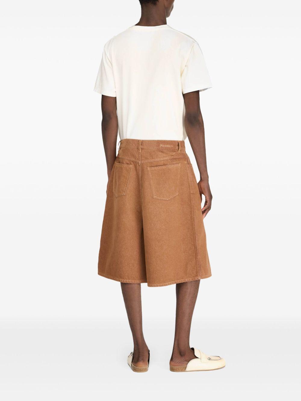 Wide-leg denim shorts<BR/><BR/> DT0114 PG1756405 JW ANDERSON