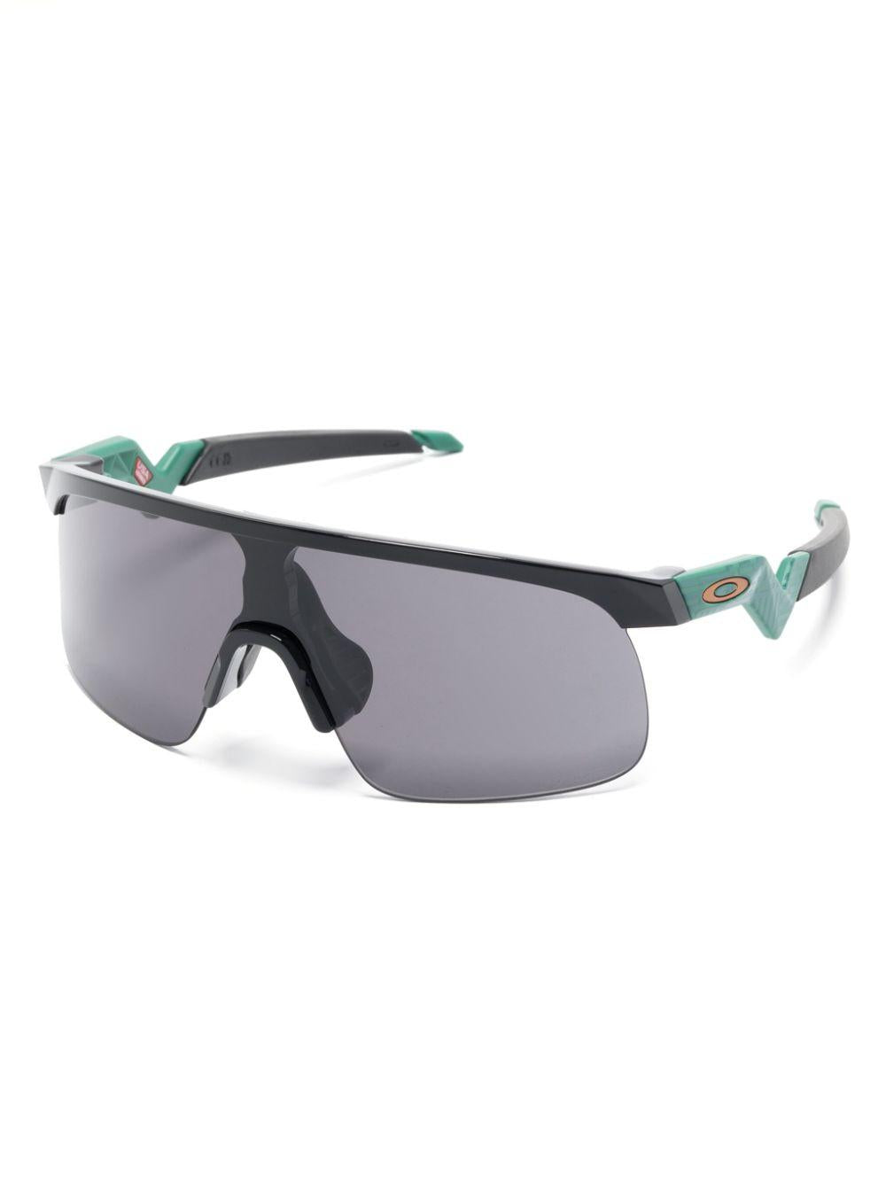 Resistor shield-frame sunglasses<BR/><BR/> 0OJ9010 901020 OAKLEY