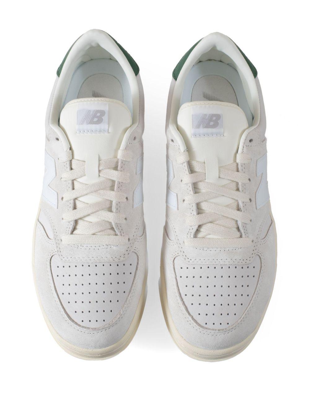 T500 sneakers<BR/><BR/> CT500GRN LIGHT GREY/GREY NEW BALANCE