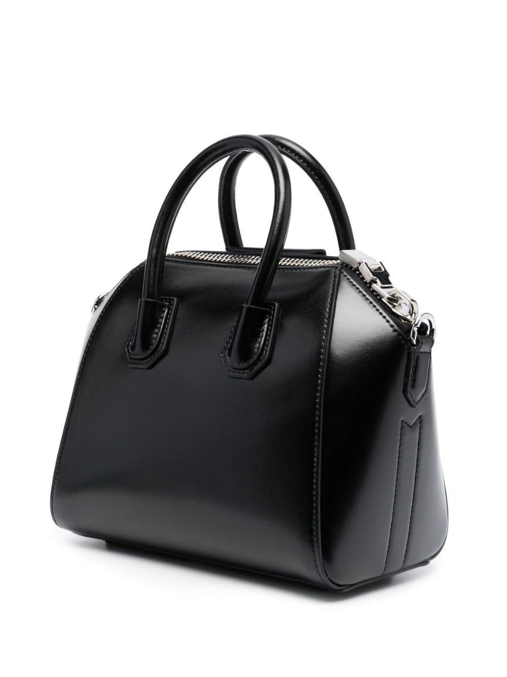 Antigona logo-lettering tote bag<BR/><BR/> BB50TNB1R0 001 GIVENCHY