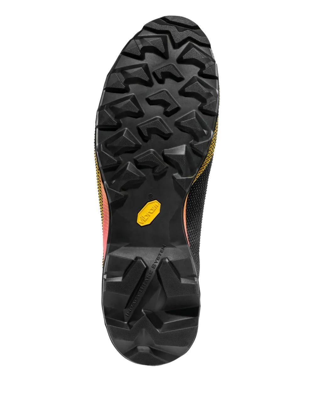 Aequilibrium Trek Gtx<BR/> 44B900100 CARBON/YELLOW LA SPORTIVA