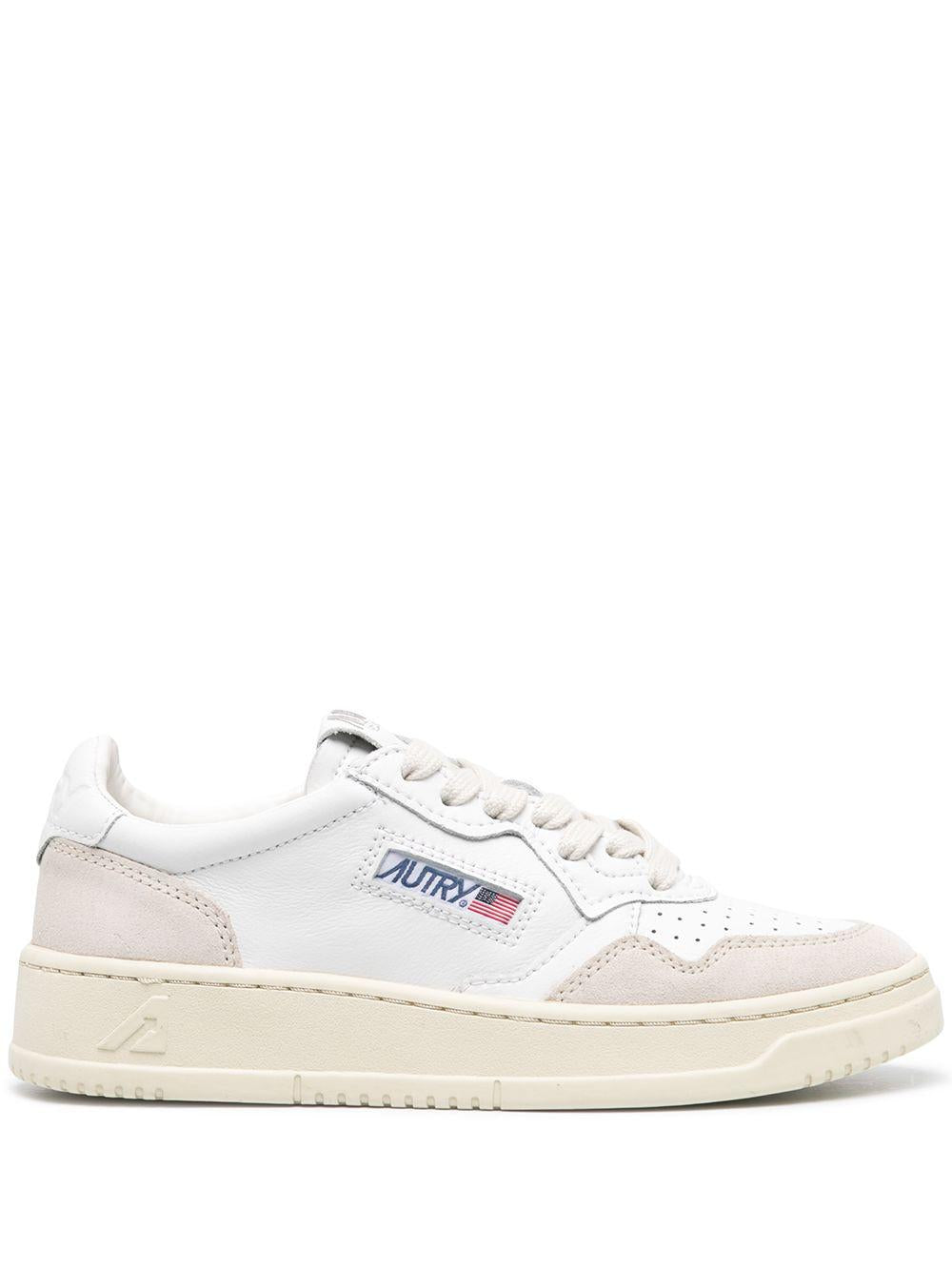 MEDALIST LOW SNEAKERS IN WHITE LEATHER AULW LS33WHITE AUTRY