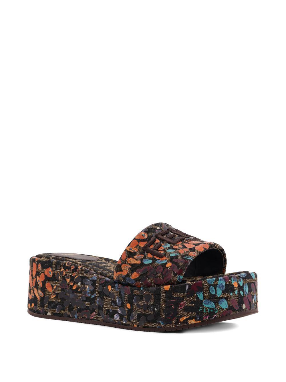 FENDI PLATFORM SLIDES 8R8515 AWD7F1V94 FENDI