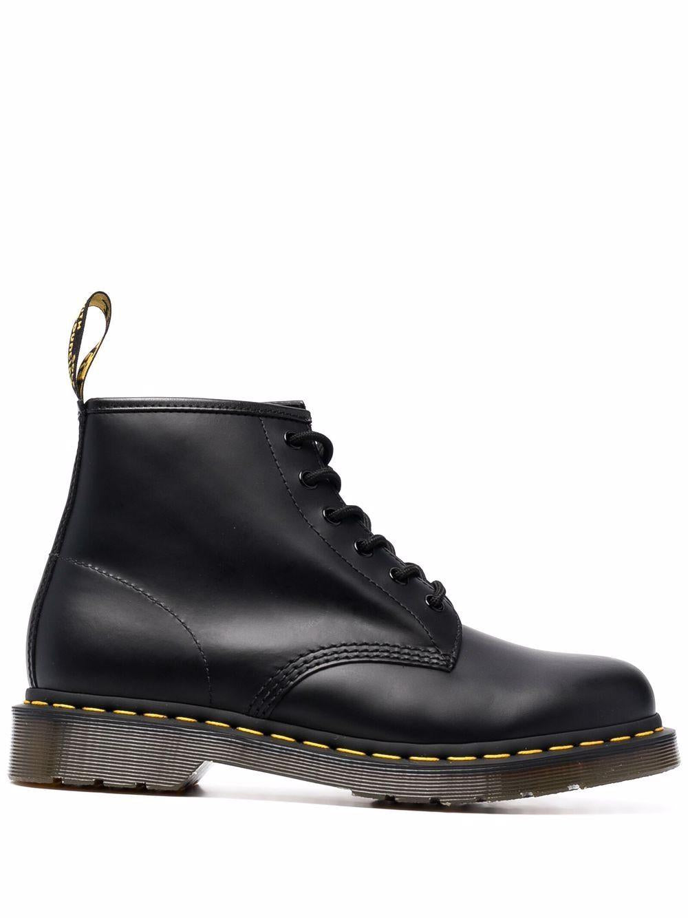 101 lace-up boots<BR/><BR/><BR/> 26230001 101 YSBLACK SMOOTH DR. MARTENS
