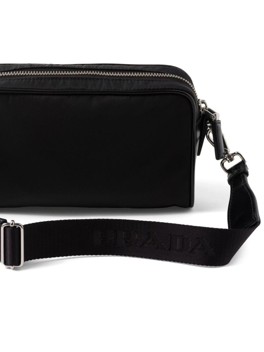 Bandolera triangle-logo messenger bag<BR/><BR/><BR/> 2VH172 789F0002 PRADA