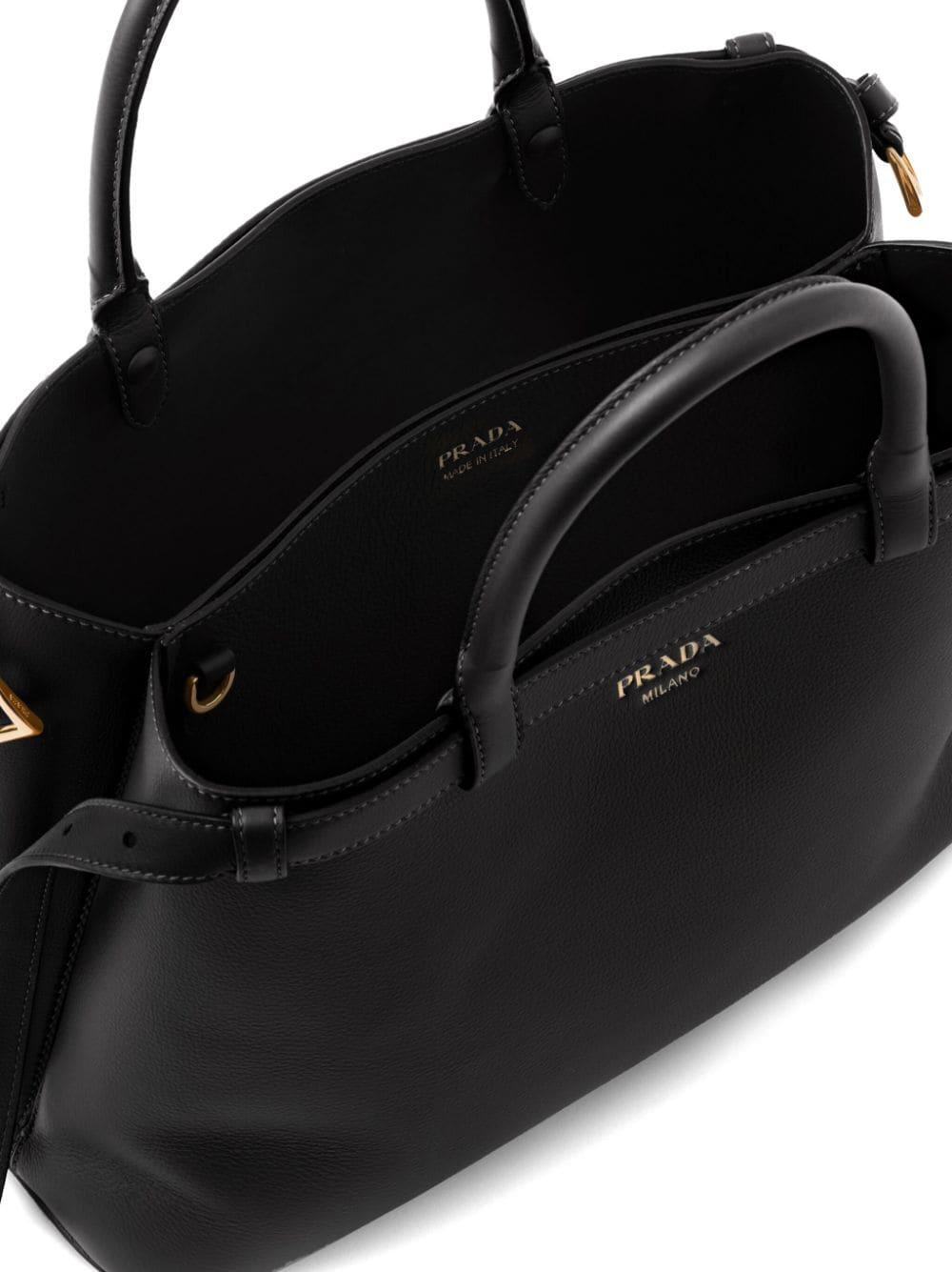Logo-plaque leather tote bag<BR/><BR/><BR/> 1BA417 2CYSF0002 PRADA