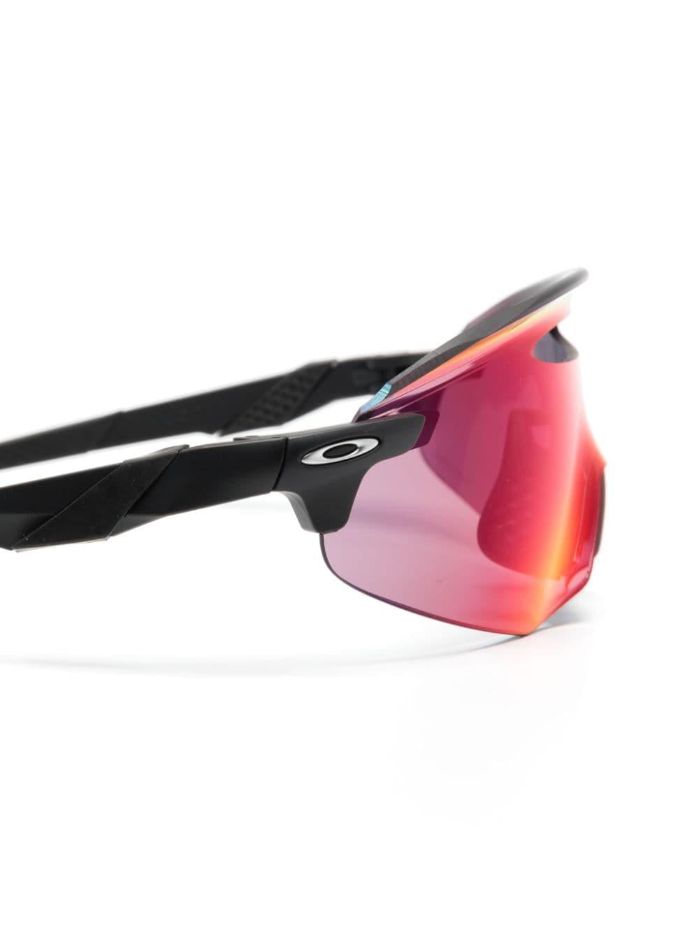 Encoder shield-frame sunglasses<BR/><BR/> 0OO9407 940703 OAKLEY