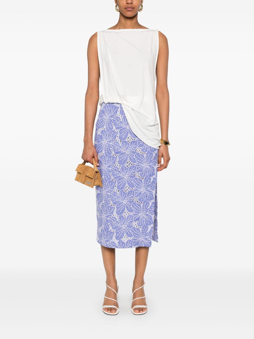 Foral-embroidered midi skirt<BR/><BR/> 78AAE319 NR005325 GENNY