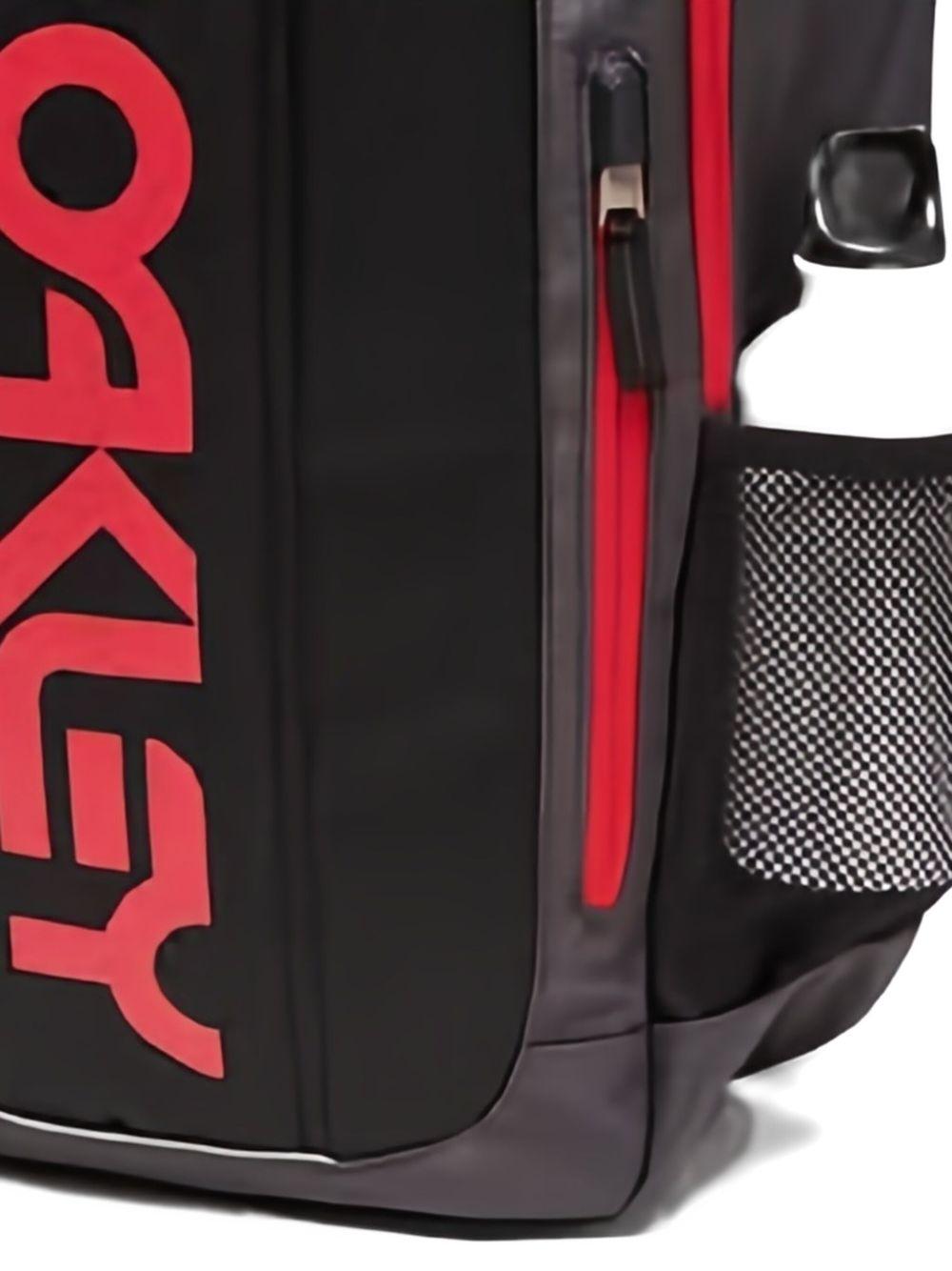 Red/black front logo 20L backpack 921416 9Q7 OAKLEY