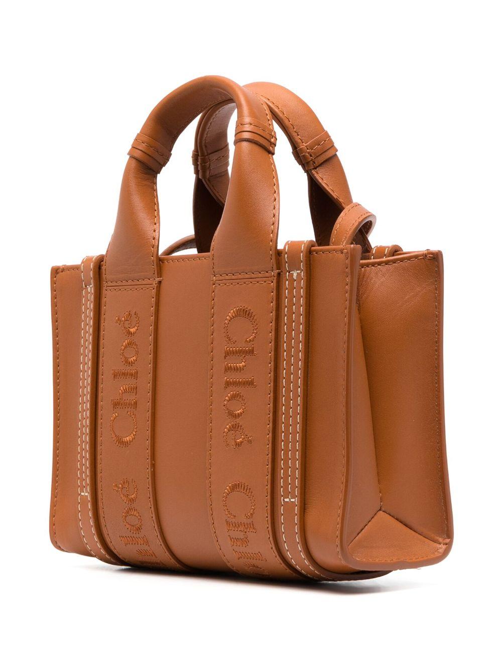 Woody leather tote bag<BR/><BR/> CHC23UP237I60 247 CHLOÉ