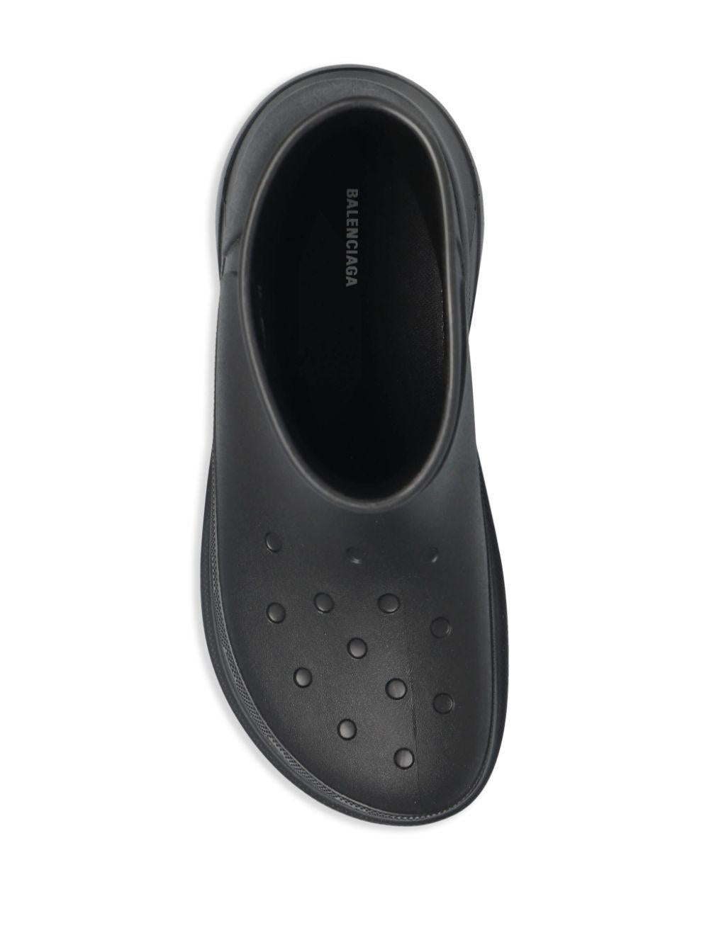 Ankle boots<BR/>x Crocs<BR/><BR/><BR/> 713679 W1S8E1000 BALENCIAGA