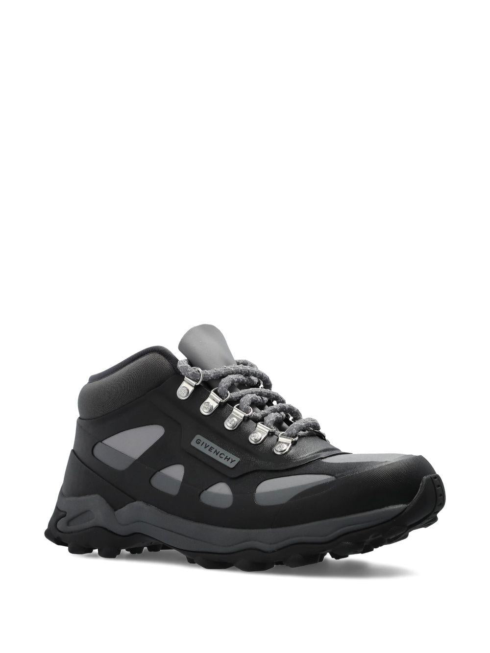 Lace up boots in rubber and neopren<BR/>x Bogs BH604QH1QG 002 GIVENCHY / BOGS