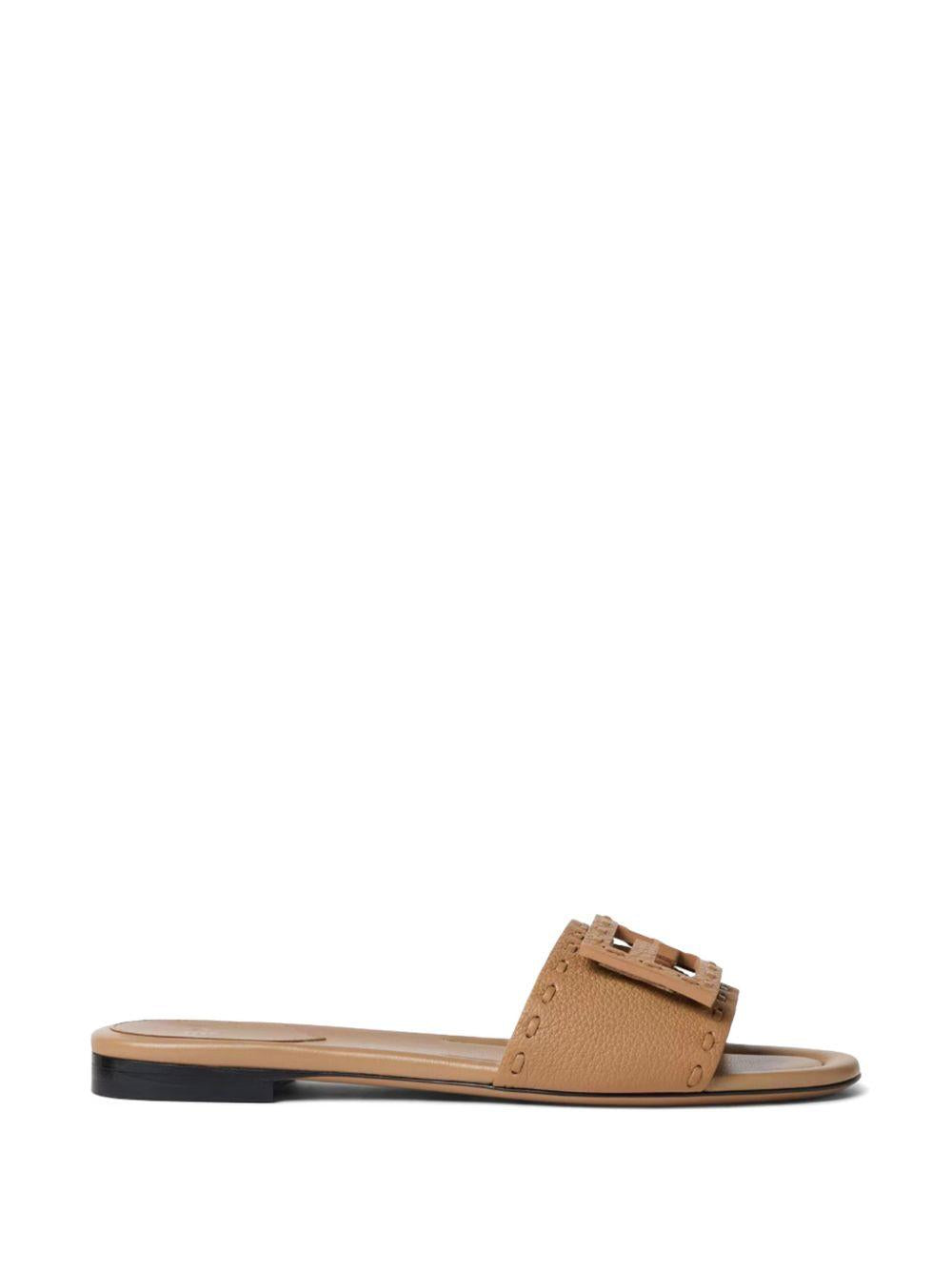 Baguette leather slides 8R8136 AQY2F1WYD FENDI