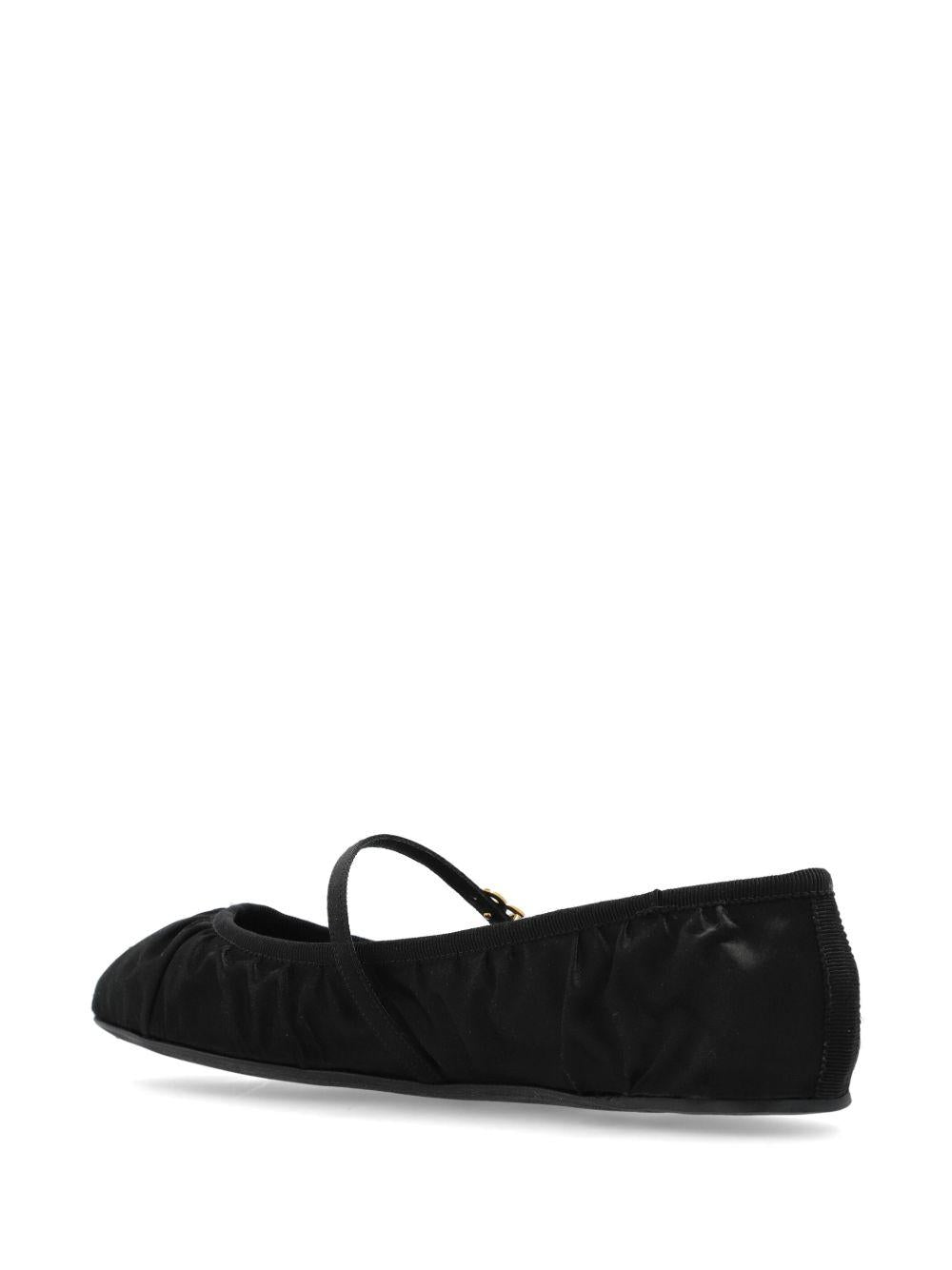 Logo-buckle ballerina shoes<BR/><BR/><BR/> CB0257 AD1608B956 DOLCE & GABBANA