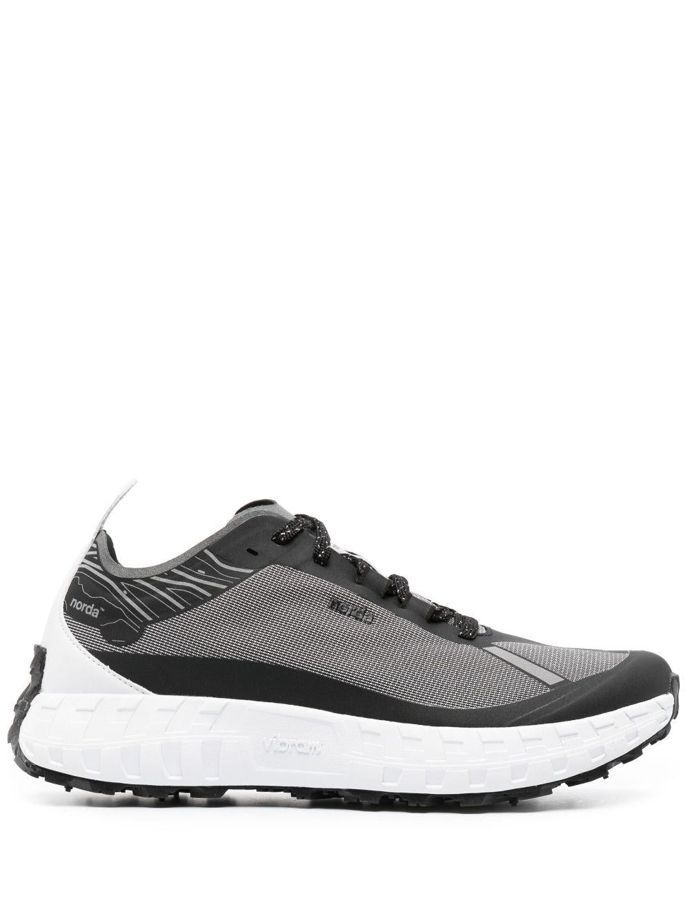 001 low-top sneakers 001 M BLACKBLACK NORDA