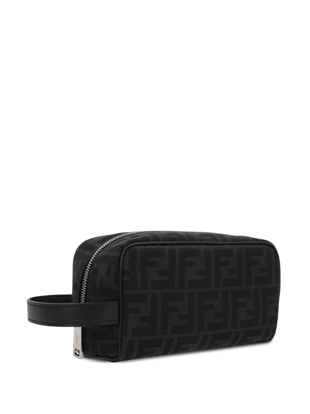 Small FF-jacquard wash bag<BR/><BR/> 7N0151 ALWKF0GXN FENDI