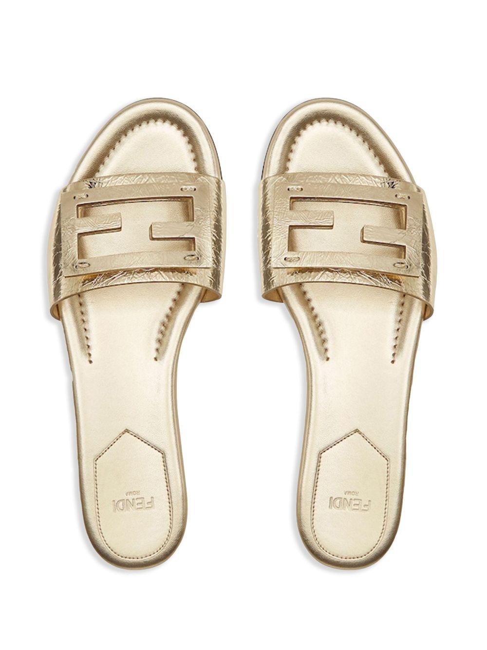 Baguette slides 8R8136 AI16F1R85 FENDI