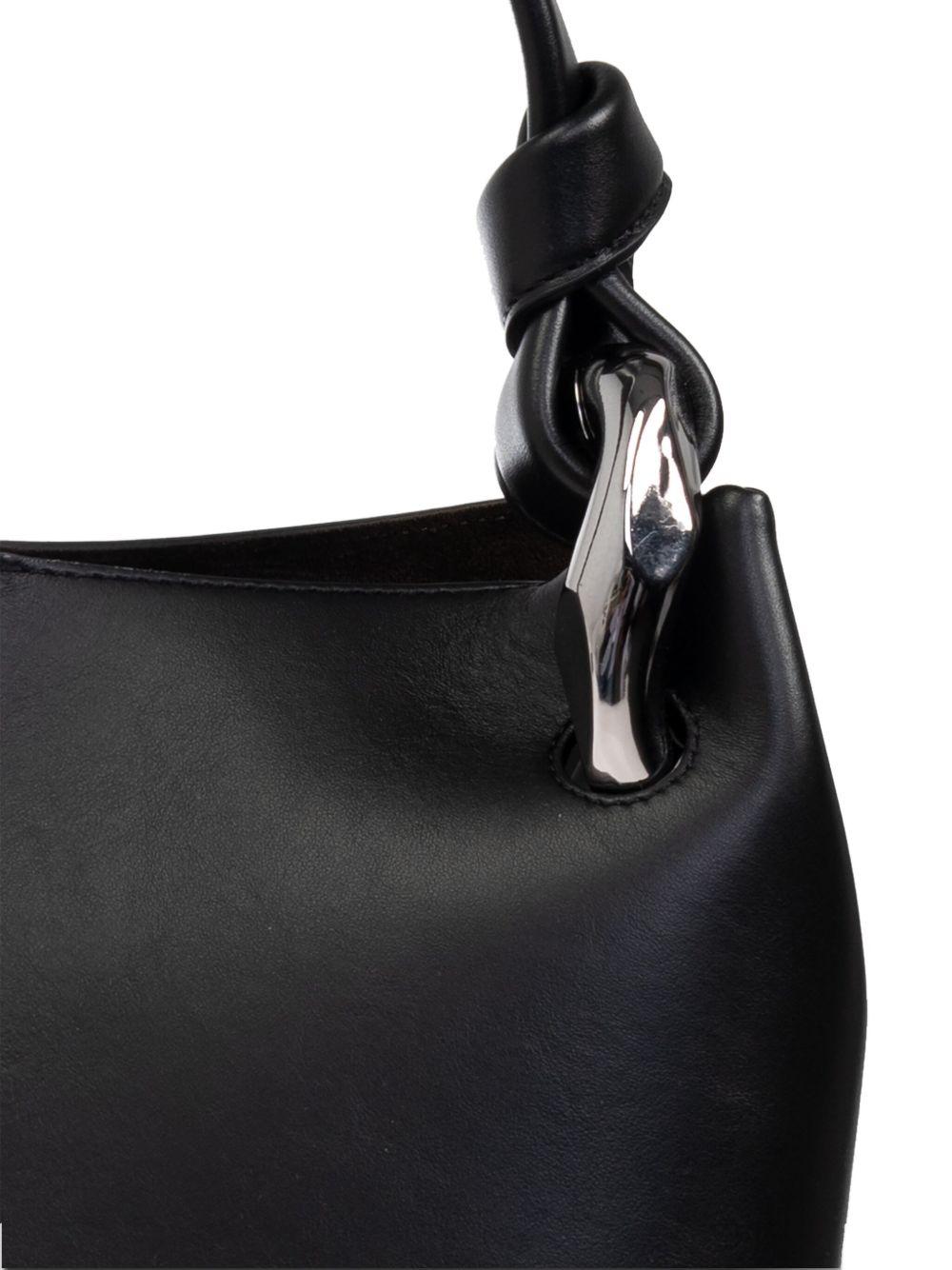 Corner bucket <BR/> HB0738 LA0232999 JW ANDERSON