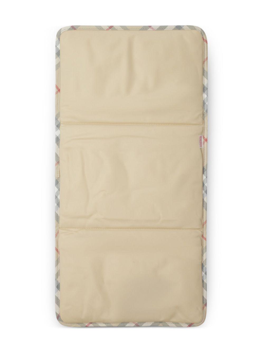 Check changing pouch<BR/><BR/><BR/> 8103876 A2205 BURBERRY KIDS