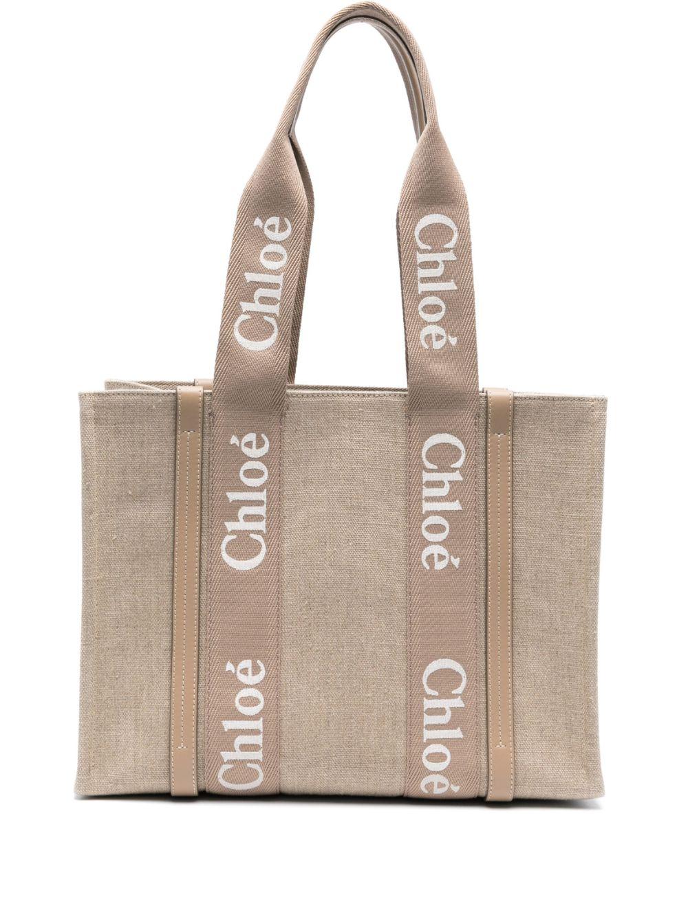 Medium Woody tote bag<BR/><BR/><BR/> CHC23AS383L17 20E CHLOÉ